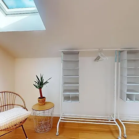 Maison Climatisee Avec Jardin Proche Monnet, Mermoz Prázdninový dům